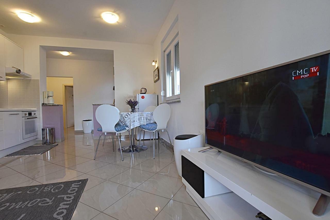 Marine Apartment Sukošan Exterior foto